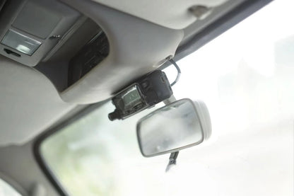 CB radio bracket installed on dash of rear view mirror Land Cruiser 80 Series