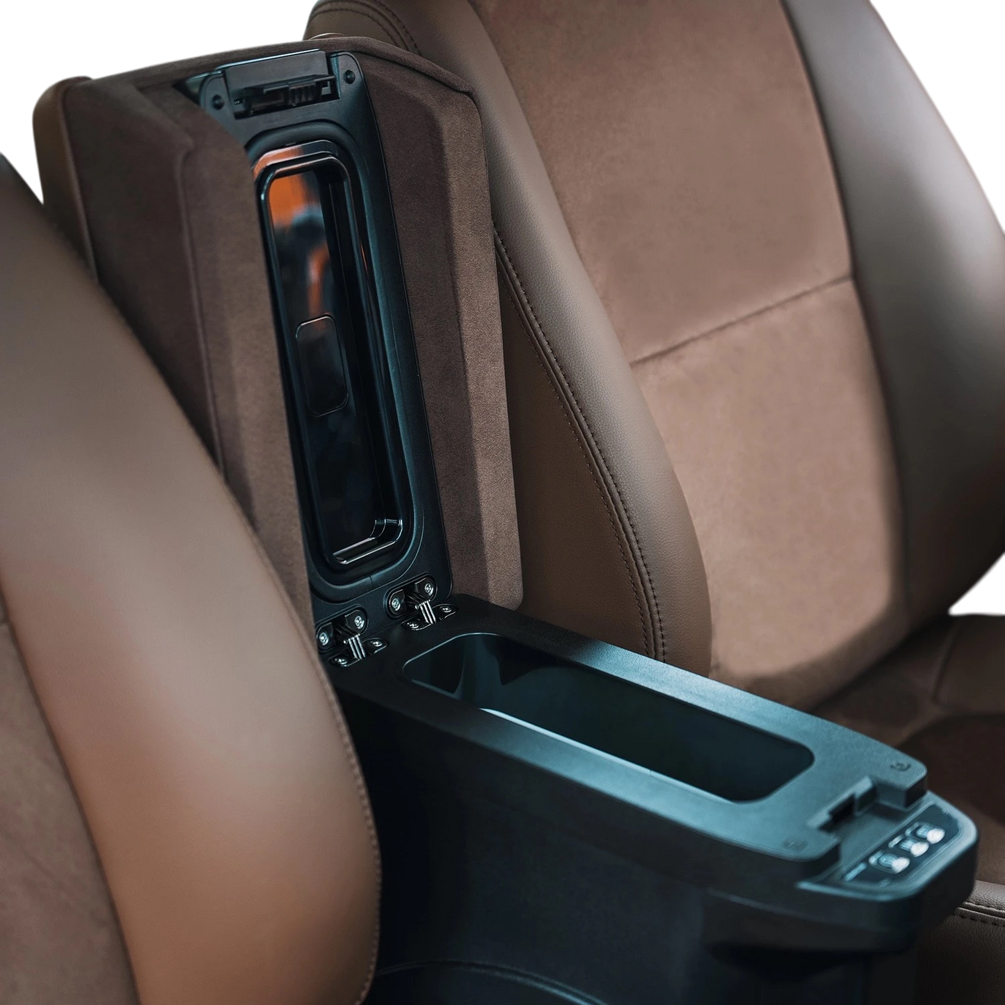View of Ninja Cruiser armrest fitting over the factory cool box/fridge console. Essential storage upgrade for LC76 Troopy and Machito.