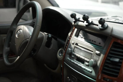 Ninja Cruiser dashboard expansion mount with three ball joints for 2004-2007 Land Cruiser 100/Lexus LX470.