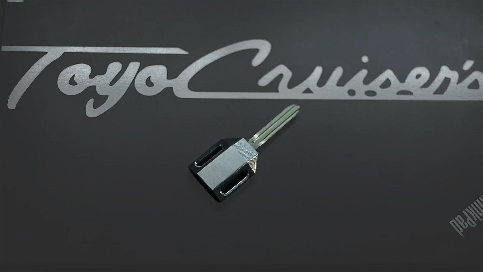Ninja Cruiser premium metal blank key for Toyota Land Cruiser 70 Series, silver finish.