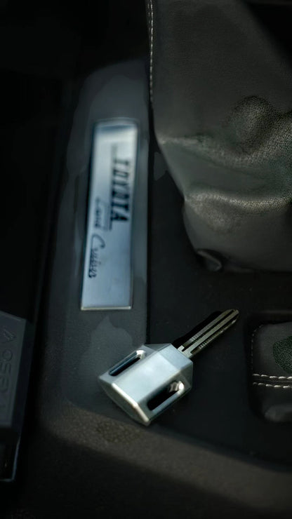 Ninja Cruiser premium metal blank key for Land Cruiser 70 series, silver finish.