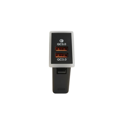 Ninja Cruiser Toyota Land Cruiser 100 Series dual USB-A fast charging port with QC3.0 support.